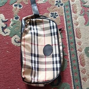 Stylish Beige and Black Plaid Men's Bag